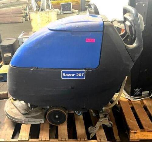 RAZOR 20T FLOOR CLEANER