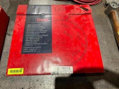 DESCRIPTION: 350MM PANEL SAW BLADE - NEW BRAND / MODEL: LSB35008X LOCATION: WAREHOUSE QTY: 1