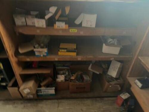 DESCRIPTION: CONTENTS OF SHELF - ASSORTED HARDWARE. LOCATION: SALES QTY: 1