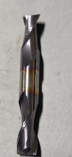 DESCRIPTION: (1) COBALT DOUBLE END FINISHING END MILL BRAND/MODEL: CLEVELAND C32910 SIZE: 7/8" 1-9/16" RETAIL$: $213.18 QTY: 1