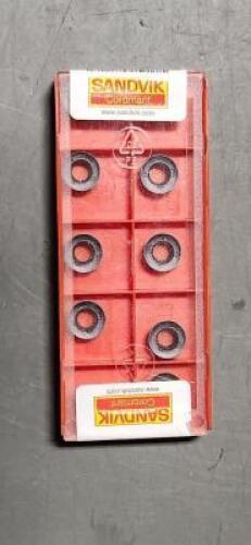 DESCRIPTION: (10) 600-1045E CARBIDE MILLING INSERTS BRAND/MODEL: SANDVIK 600-1045E-ML 1040 RETAIL$: $ 16.30 PER INSERT QTY: 10