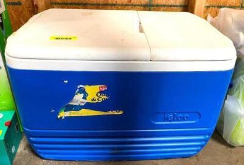 IGLOO HANDLED COOLER