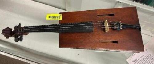 ANTIQUE FOLK ART SQUARE BODY VIOLIN