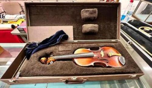 VIOLIN W/ CASE AND BOW