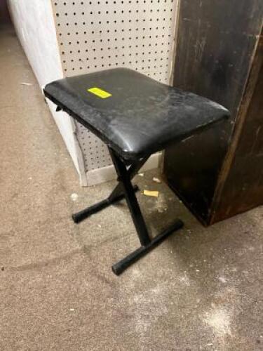 PIANO STOOL