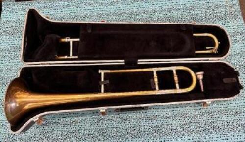KING CLEVELAND TROMBONE WITH CASE