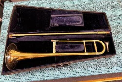 HOLTON TROMBONE WITH CASE