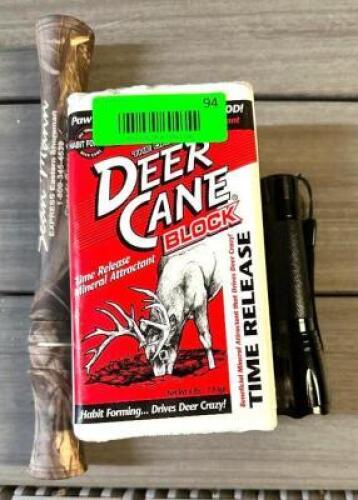 LOT OF HUNTING ITEMS
