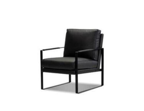 BLACK LEATHER ARM CHAIR