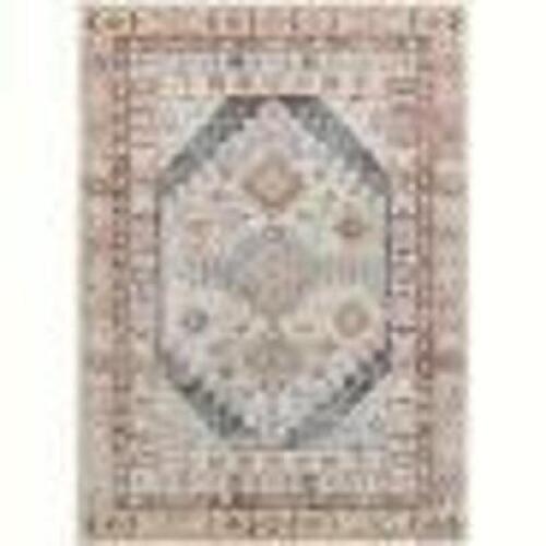 5' 3" X 7' 3" AREA RUG