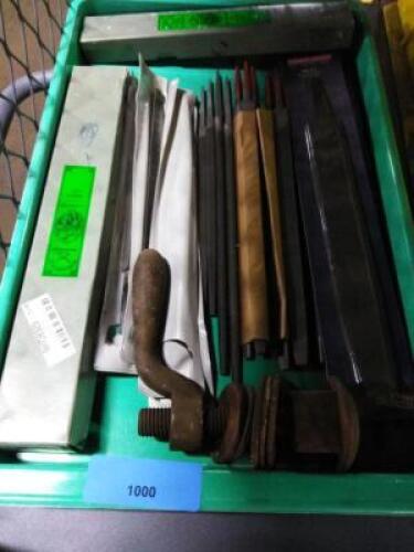 DESCRIPTION: (1) TRAY OF MISC ITEMS INFORMATION: TRAY NOT INCLUDED SIZE: MUST COME INSPECT QTY: 1