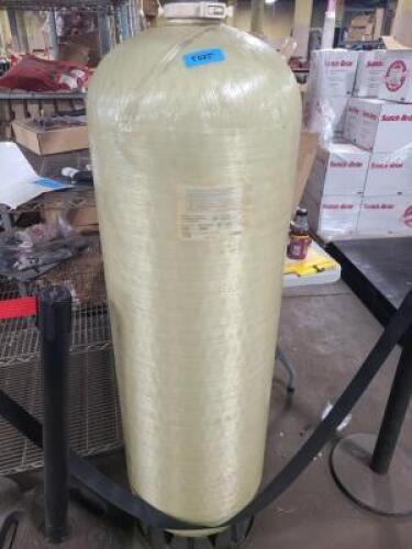 DESCRIPTION: (1) FIBERGLASS WATER TANK BRAND/MODEL: ECOTECH WATER SYSTEMS SIZE: SEE INSPECTION QTY: 1