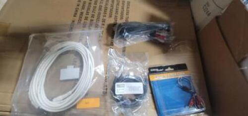 DESCRIPTION: (1) BOX OF MISC CONNECTORS QTY: 1