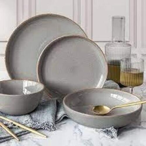 DESCRIPTION: (1) 16 PC DINNERWARE SET BRAND/MODEL: OPTIONS INFORMATION: GRAY RETAIL$: $110.00 EA QTY: 1