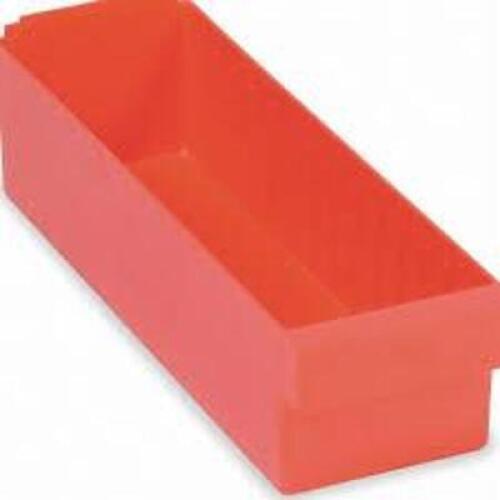 DESCRIPTION: (1) CASE OF (12) STORAGE CONTAINERS BRAND/MODEL: QUANTUM STORAGE SYSTEM #OED603RD INFORMATION: RED RETAIL$: $7.47 PER ITEM QTY: 1