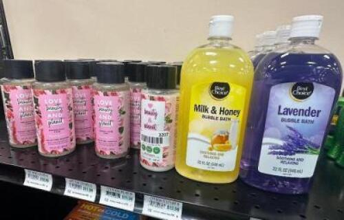 (18) ASSORTED JARS OF BUBBLE BATH.