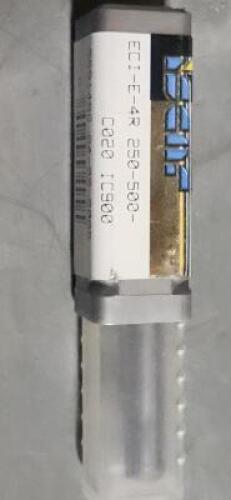 DESCRIPTION: (1) SOLID CARBIDE SQ END MILL BRAND/MODEL: ISCAR ECI-E-4R SIZE: 1/4" D 1.5" LOC 0.02" RAD RETAIL$: $47.70 QTY: 1