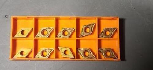 DESCRIPTION: (10) CARBIDE TURNING INSERTS BRAND/MODEL: HERTEL GT22.5-P10X RETAIL$: $14.56 QTY: 10