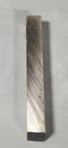 DESCRIPTION: (1) M35 COBALT SQUARE TOOLBIT BLANK BRAND/MODEL: VC 02605400 SIZE: 5/8" SQ 4-1/2" OAL RETAIL$: 81.72 EA QTY: 1