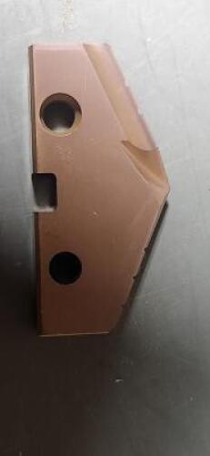 DESCRIPTION: (1) COBALT SPADE DRILL INSERTS BRAND/MODEL: AME 454H-0130 SIZE: 1-15/16" DIA RETAIL$: $82.75 EA QTY: 1