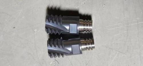 DESCRIPTION: (2) THREADMILL REPLACABLE TIP BRAND/MODEL: INGERSOLL 47Y200IST6RA17-I IN2005 SIZE: 10-16mm RETAIL$: $522.10 QTY: 2