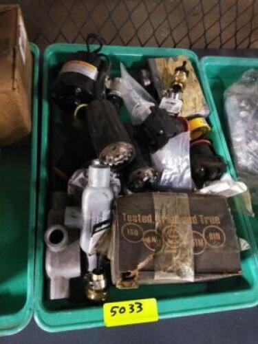 DESCRIPTION: (1) TRAY OF MISC ITEMS BRAND/MODEL: TRAY NOT INCLUDED INFORMATION: MUST COME INSPECT QTY: 1