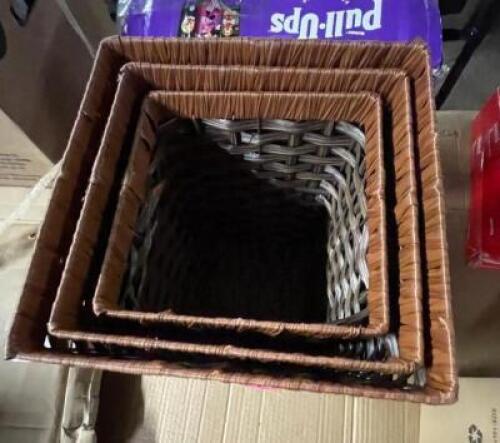 2 Baskets