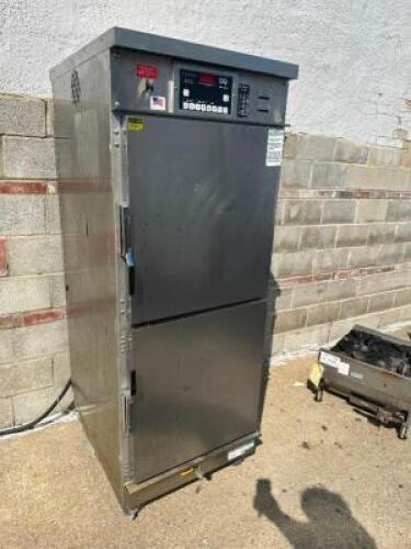 WINSTON CAC522 CVAP COOK AND HOLD OVEN.