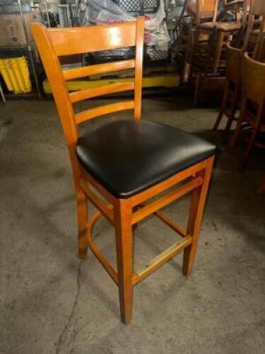(4) LADDER BACK WOOD BAR STOOLS W/ BLACK CUSHION SEATS