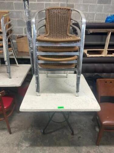 30" X 30" WHITE COMPOSITE PATIO TABLE W/ (4) CHAIRS