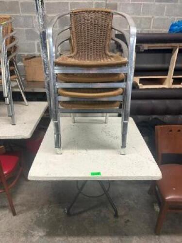 30" X 30" WHITE COMPOSITE PATIO TABLE W/ (4) CHAIRS
