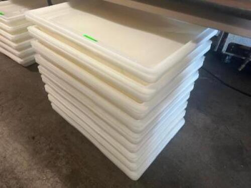 (9) FULL SIZE WHITE PLASTIC FOOD CONTAINERS W/ LIDS.