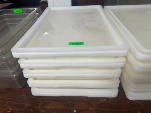 (5) FULL SIZE WHITE PLASTIC FOOD CONTAINERS W/ LIDS.