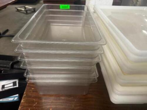 (8) FULL SIZE CLEAR PLASTIC SALAD CONTAINERS AND INSERTS