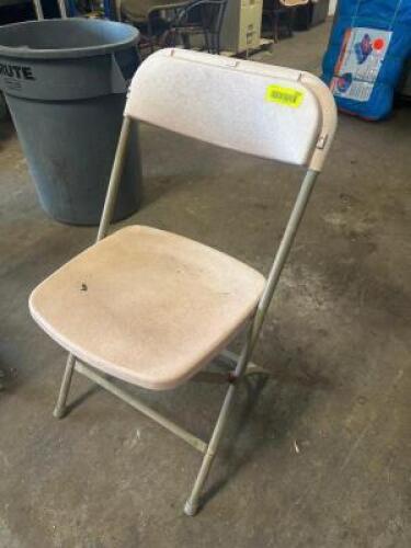 (20) FOLDING BANQUET CHAIRS