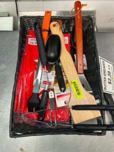 ASSORTED BBQ UTENSILS