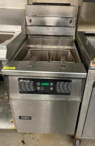PITCO FRIALATOR 80 LB. GAS DEEP FRYER W/ DIGITAL INTERFACE.