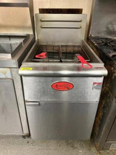 AVANTCO 65 LB. GAS DEEP FRYER.