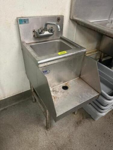 UNDER BAR STAINLESS HAND SINK W/ STAINLESS BLENDER STAND.