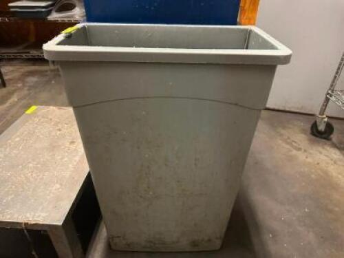 20 GALLON TAN BAR SIDE TRASH CAN