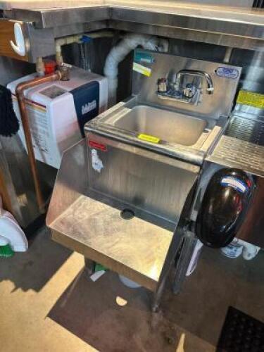 UNDER BAR STAINLESS HAND SINK W/ STAINLESS BLENDER STAND.