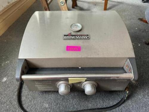 BRINKMANN GAS BBQ GRILL
