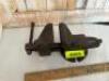 ANTIQUE VISE - 3