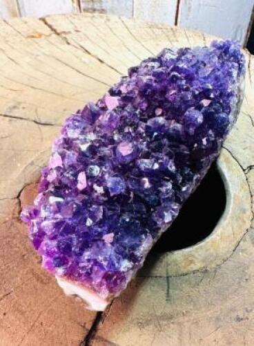 AMETHYST SPECIMEN