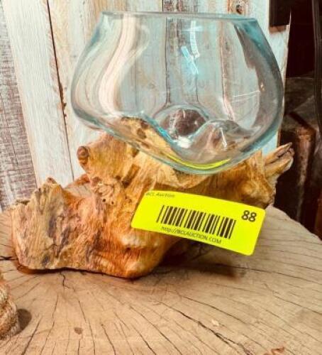 MELTED GLASS BOWL ON TEAK BASE