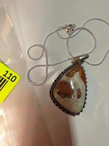 POLISHED STERLING SILVER AGATE NECKLACE