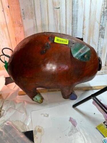 METAL PIG STATUE