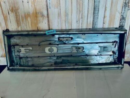 FORD TAILGATE