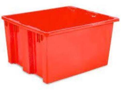 DESCRIPTION: (4) STACK AND NEST CONTAINERS BRAND/MODEL: S-10717R INFORMATION: RED RETAIL$: $30.00 EA QTY: 4