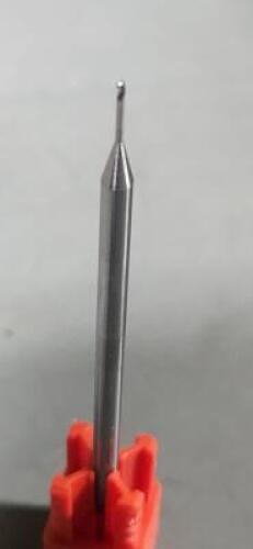 DESCRIPTION: (1) SOLID CARBIDE SQ END MIILL BRAND/MODEL: ACCUPRO 58748310 SIZE: 1/32" DIA 0.046" LOC 1/8" SD RETAIL$: $41.74 QTY: 1